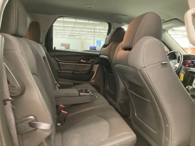 GMC Acadia FWD 4dr SLE w/SLE-1 2015