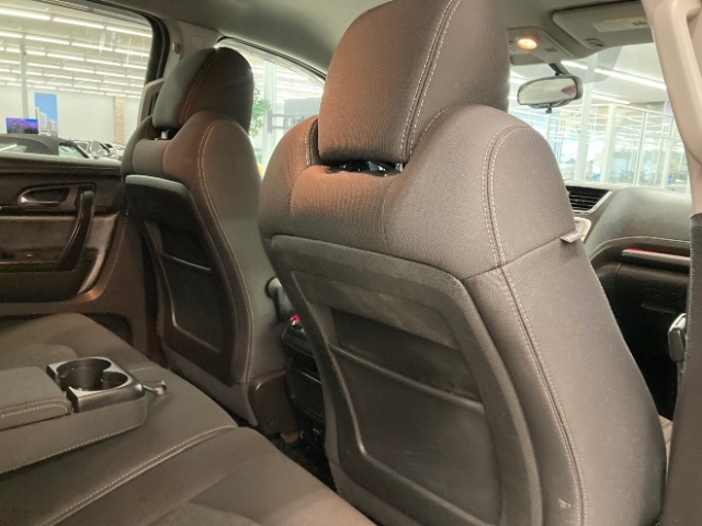 GMC Acadia FWD 4dr SLE w/SLE-1 2015