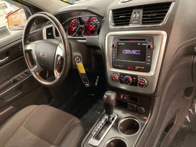 GMC Acadia FWD 4dr SLE w/SLE-1 2015