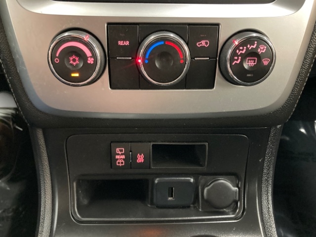 GMC Acadia FWD 4dr SLE w/SLE-1 2015