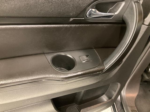 GMC Acadia FWD 4dr SLE w/SLE-1 2015