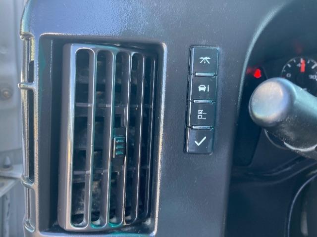 Chevrolet Express Cargo Van RWD 2500 135" 2017