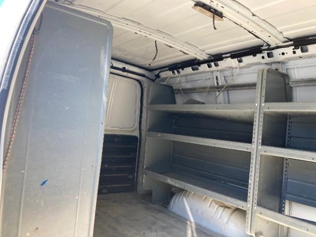 Chevrolet Express Cargo Van RWD 2500 135" 2017