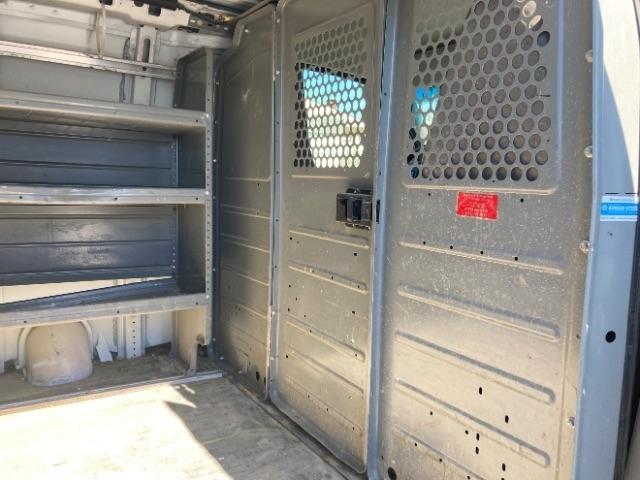 Chevrolet Express Cargo Van RWD 2500 135" 2017