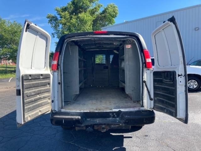 Chevrolet Express Cargo Van RWD 2500 135" 2017