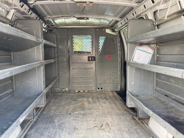 Chevrolet Express Cargo Van RWD 2500 135" 2017