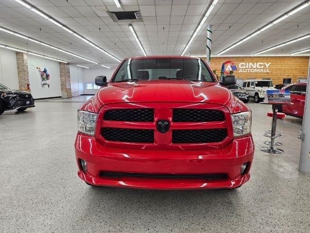 RAM 1500 4WD Crew Cab 140.5" Express 2014