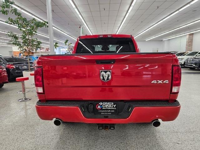 RAM 1500 4WD Crew Cab 140.5" Express 2014