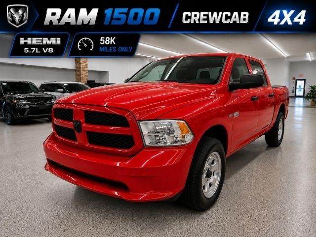 2014 RAM 1500 4WD Crew Cab 140.5" Express