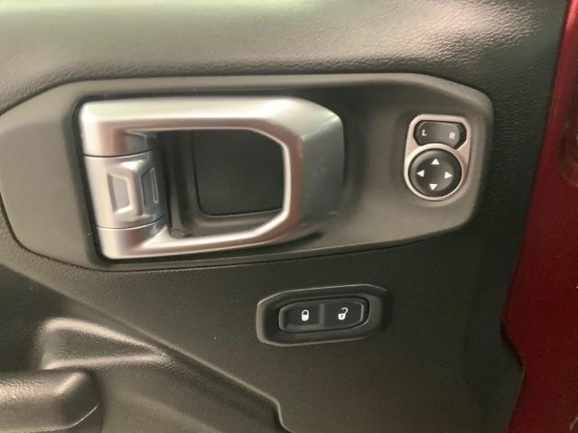 Jeep Wrangler Willys 4x4 2021