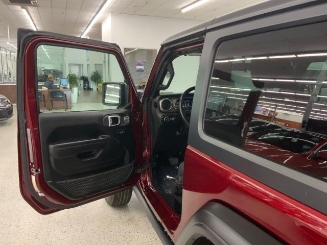 Jeep Wrangler Willys 4x4 2021