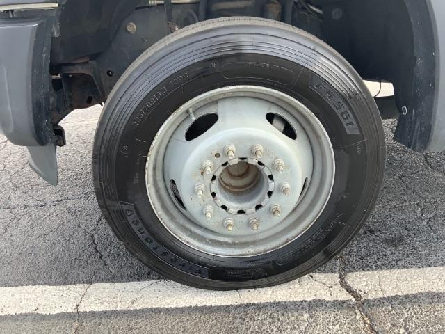 Ford Super Duty F-450 DRW 2WD Reg Cab 141" WB 60" CA XLT 2015