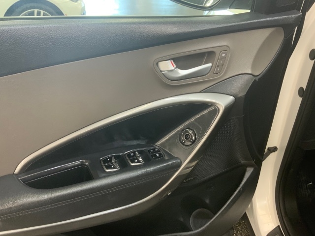 Hyundai Santa Fe SE Ultimate 3.3L Auto 2018