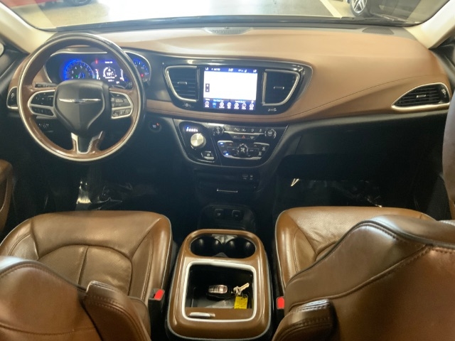 Chrysler Pacifica Limited FWD 2019