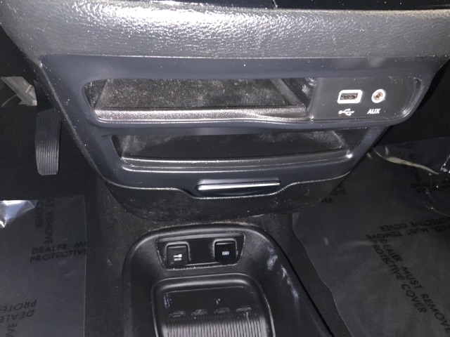 Chrysler Pacifica Limited FWD 2019