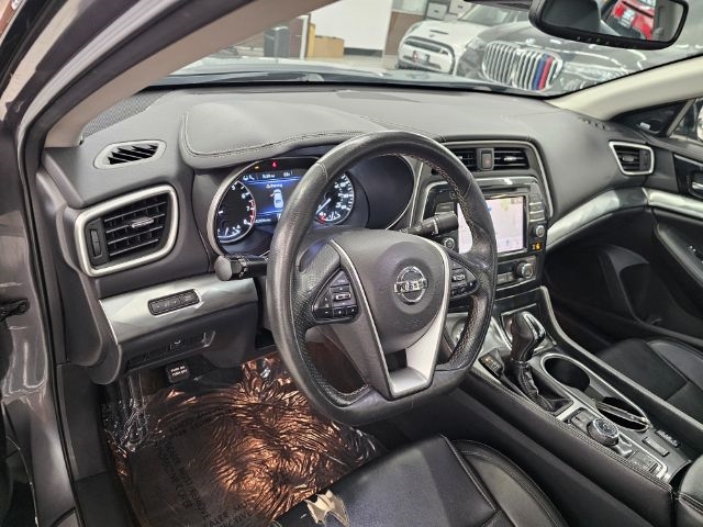 Nissan Maxima SL 3.5L 2020