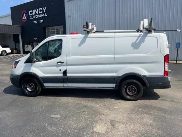 Ford Transit Van T-150 130" Low Rf 8600 GVWR Swing-Out RH Dr 2017