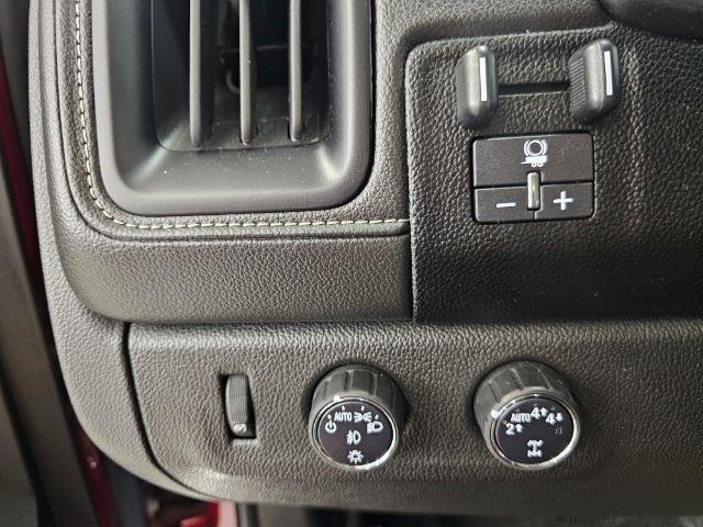 GMC Canyon 4WD Crew Cab 128.3" Denali 2019