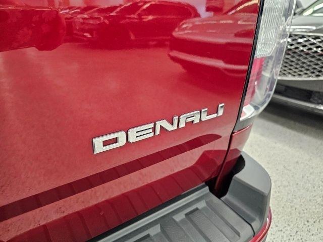 GMC Canyon 4WD Crew Cab 128.3" Denali 2019