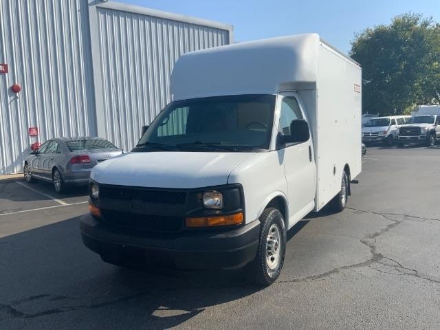 GMC Savana Commercial Cutaway 3500 Van 139" 2013