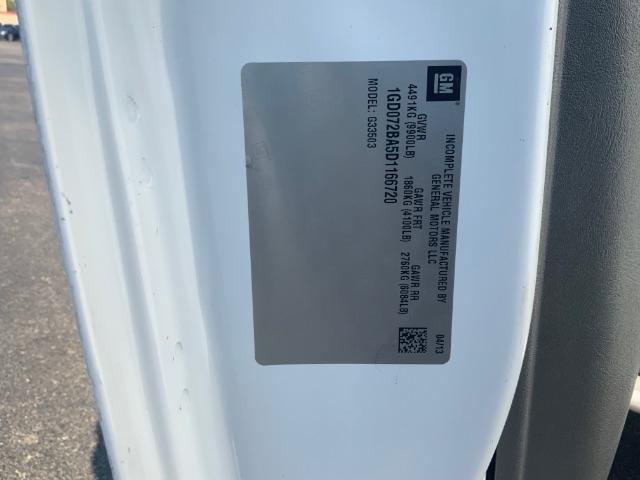 GMC Savana Commercial Cutaway 3500 Van 139" 2013