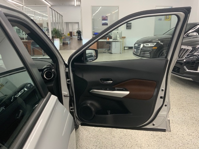 Nissan Kicks SR FWD 2020