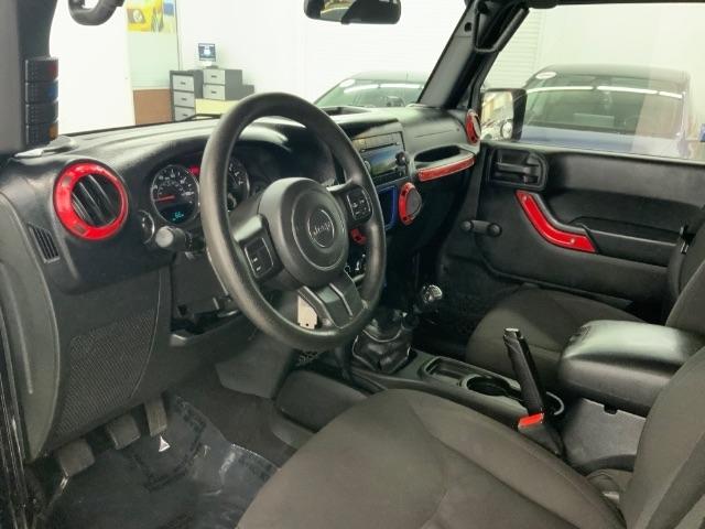 Jeep Wrangler Unlimited 4WD 4dr Sport 2015