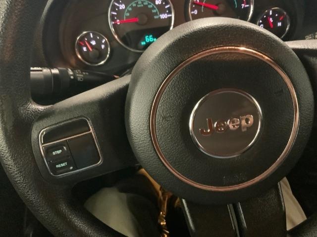 Jeep Wrangler Unlimited 4WD 4dr Sport 2015