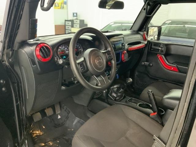 Jeep Wrangler Unlimited 4WD 4dr Sport 2015