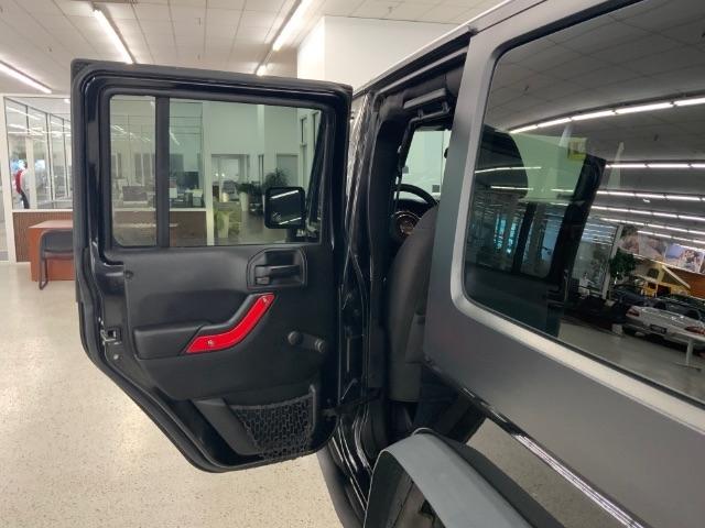 Jeep Wrangler Unlimited 4WD 4dr Sport 2015