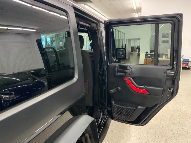 Jeep Wrangler Unlimited 4WD 4dr Sport 2015