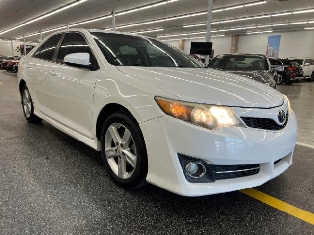 Toyota Camry 2014.5 4dr Sdn I4 Auto SE Sport (Natl) 2014