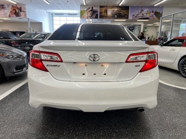 Toyota Camry 2014.5 4dr Sdn I4 Auto SE Sport (Natl) 2014