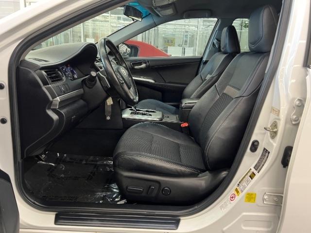 Toyota Camry 2014.5 4dr Sdn I4 Auto SE Sport (Natl) 2014