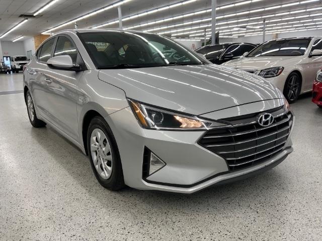 Hyundai Elantra SE IVT 2020
