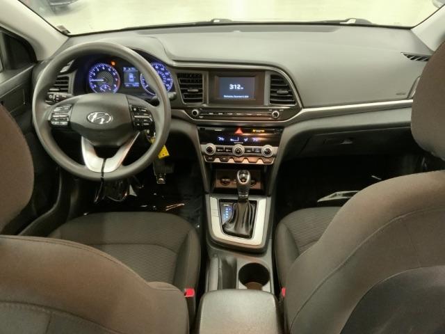 Hyundai Elantra SE IVT 2020
