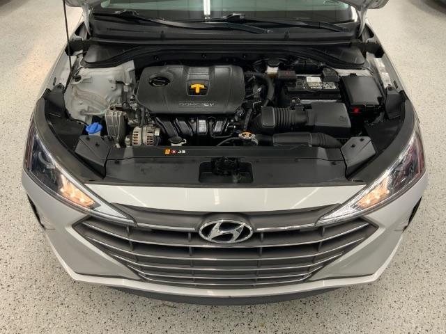 Hyundai Elantra SE IVT 2020