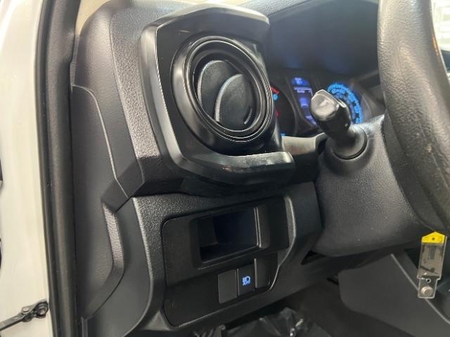 Toyota Tacoma 2WD SR5 Access Cab 6' Bed I4 AT (Natl) 2019