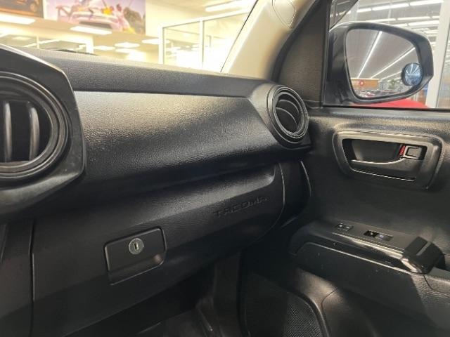Toyota Tacoma 2WD SR5 Access Cab 6' Bed I4 AT (Natl) 2019