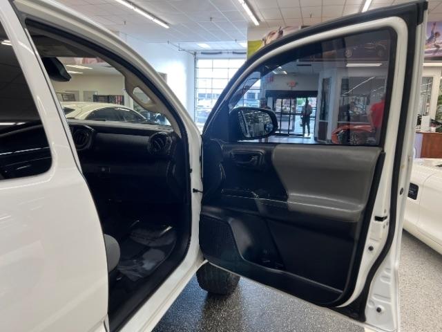 Toyota Tacoma 2WD SR5 Access Cab 6' Bed I4 AT (Natl) 2019