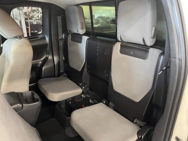 Toyota Tacoma 2WD SR5 Access Cab 6' Bed I4 AT (Natl) 2019