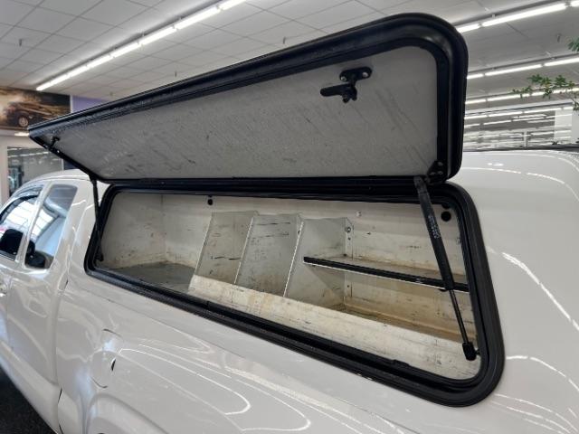 Toyota Tacoma 2WD SR5 Access Cab 6' Bed I4 AT (Natl) 2019