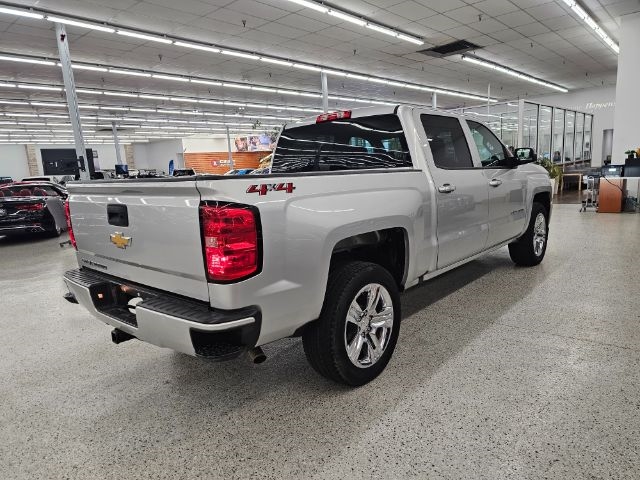 Chevrolet Silverado 1500 4WD Crew Cab 143.5" Custom 2018