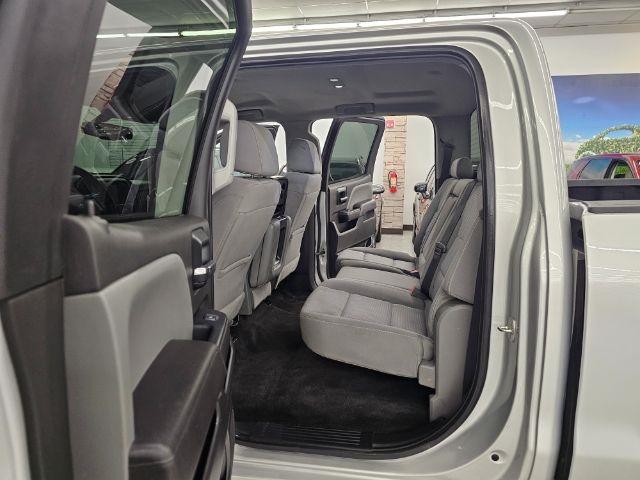 Chevrolet Silverado 1500 4WD Crew Cab 143.5" Custom 2018