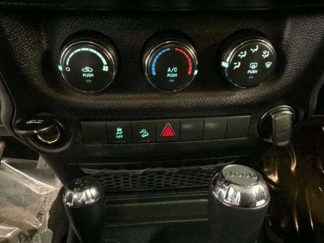 Jeep Wrangler Unlimited Sport 4x4 2017