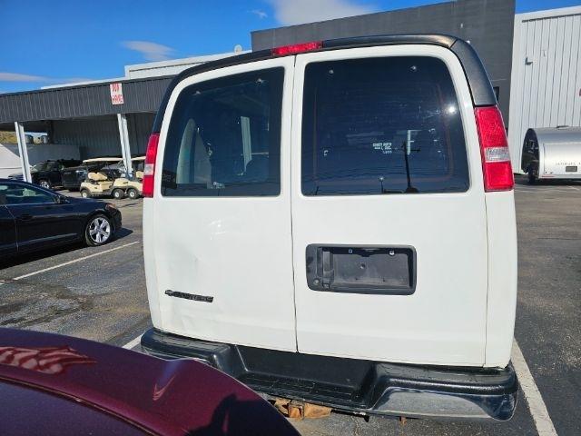 Chevrolet Express Passenger RWD 3500 155" LT 2019