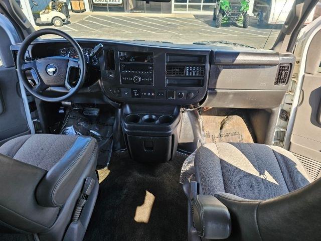 Chevrolet Express Passenger RWD 3500 155" LT 2019