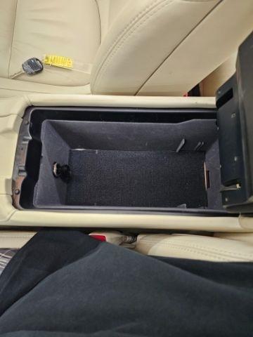 Lexus SC 430 2dr Convertible 2004