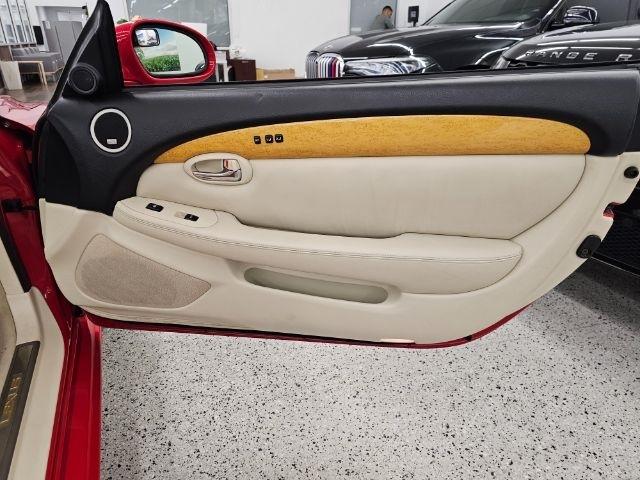 Lexus SC 430 2dr Convertible 2004