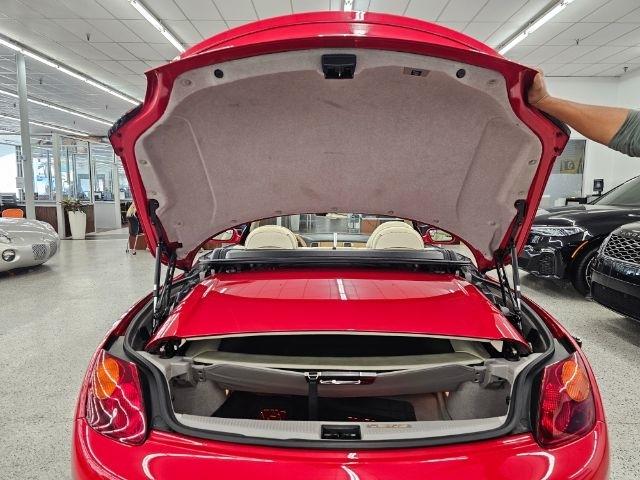 Lexus SC 430 2dr Convertible 2004